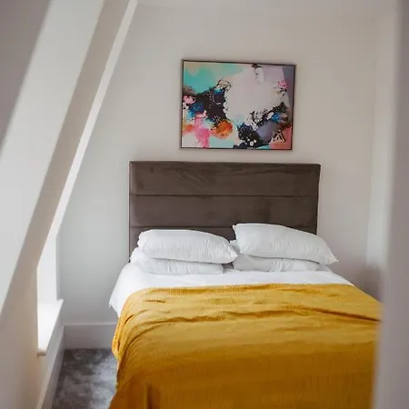 Vakantiehuis 6 3 Bedrooms, Sleeps X 6 York